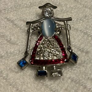 DuJay Vintage Dutch Jill water carrier brooch/fur pin